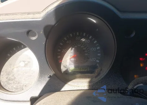 2002 Nissan Frontier Xe z USA, uszkodzony, nr VIN 1N6DD26S42C342284